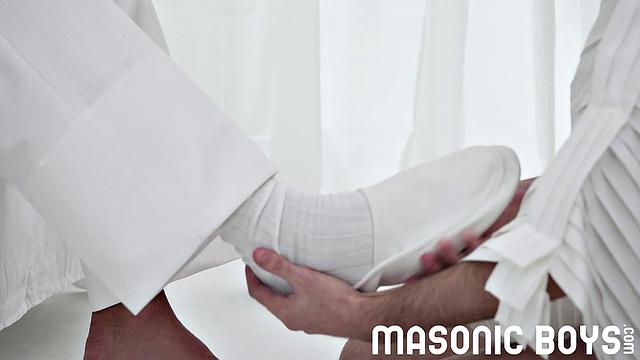 APPRENTICE JAMES - The Covenant