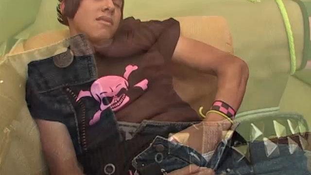 Matias is a cute Latin twink with an uncut cock that's in need of some attention. On the sofa, he strips naked and goes to work stroking up a boner. For some added stimulation, his fingers find his ass, and we get a nice close-up of his hole.
