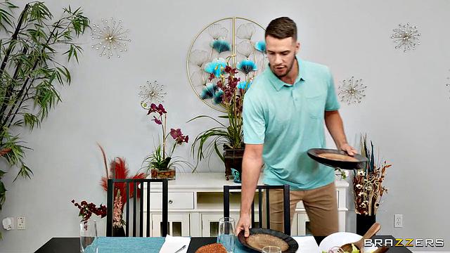 My Girlfriend's Sister is Wild