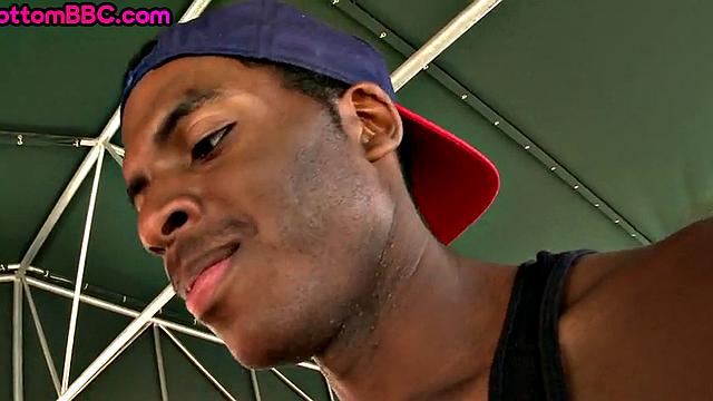 Rough anal session given to black thug