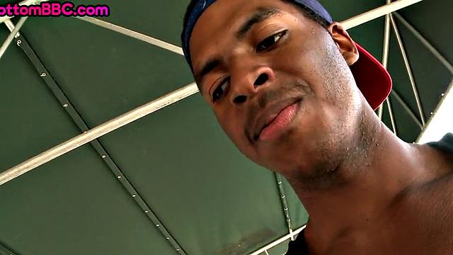Rough anal session given to black thug