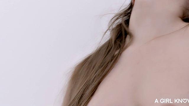 A GIRL KNOWS - Lena Reif and Liya Silver have lesbian sex in the library