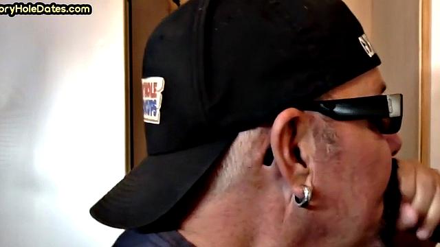 Gloryhole amateur goes bottom after giving BJ session