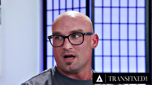 TRANSFIXED - Babe Jesse Pony Gets CREAMPIED By Haven Rose During 3-Way With Their Boyfriend