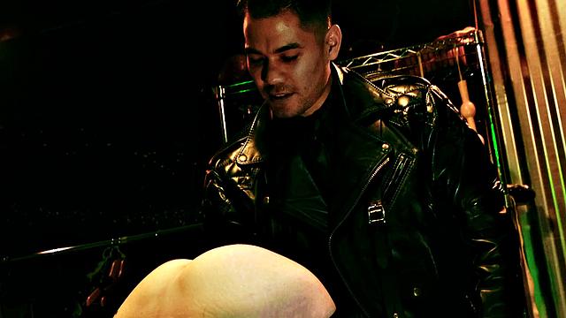 FistingInferno - Colton Reece Raw Dogs Restrained Sub