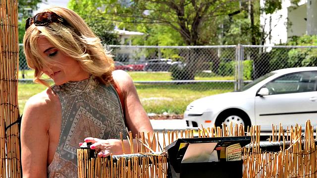 Alby's helpful neighbor