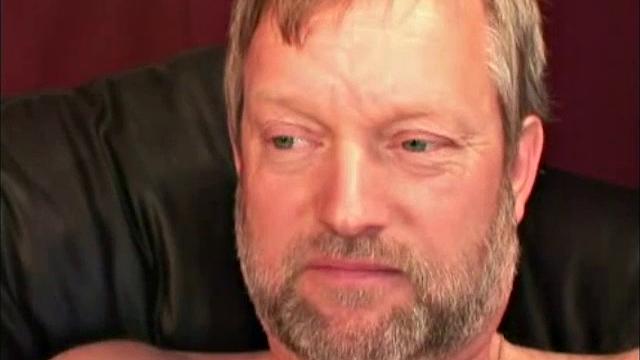 I had been trying for 2 or 3 years to get this man on camera, but his schedule is demanding and we just couldn't get it together. He is a 43 year old, 5' 9", 170 pound construction supervisor.