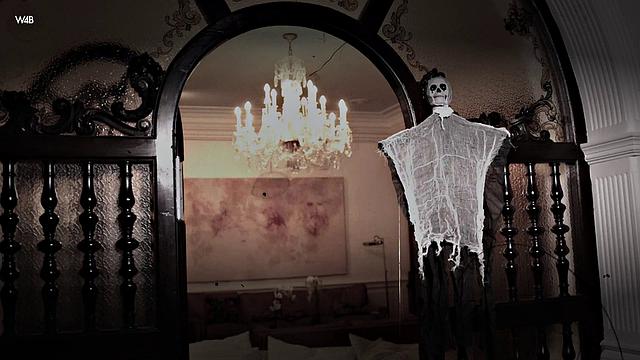 Dulce, Sky Moon: Love On Halloween