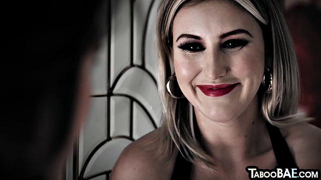 Stunning bae pussylicked by GF