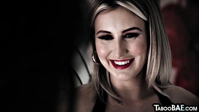 Stunning bae pussylicked by GF