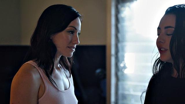 Dyke babes enjoy playing with butt plugs after facesitting