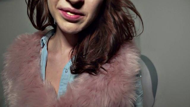 Redhead picked up deepthroating POV before doggystyle