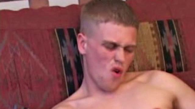 Amateur Brad Corwin Jerks Off