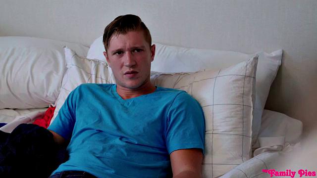 Watching Porn With Sidter - S9:E5