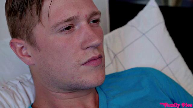 Watching Porn With Sidter - S9:E5