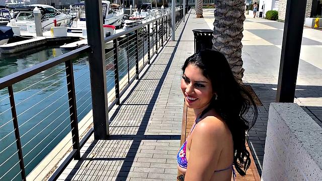 Queenie has perfect aim