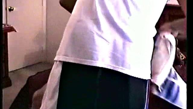 Гей парень Данте жестко трахает секс-куклу, не скрывая страсти.