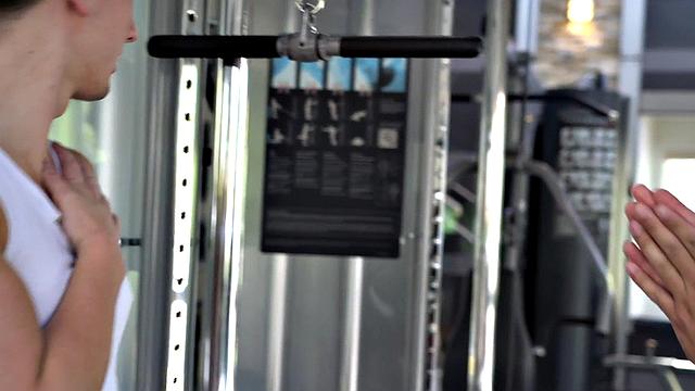 Naive straight guy ravaged at the gym