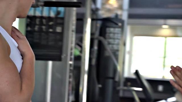 Naive straight guy ravaged at the gym