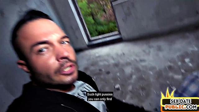 Public babe gets fucked outdoors by sex date guy