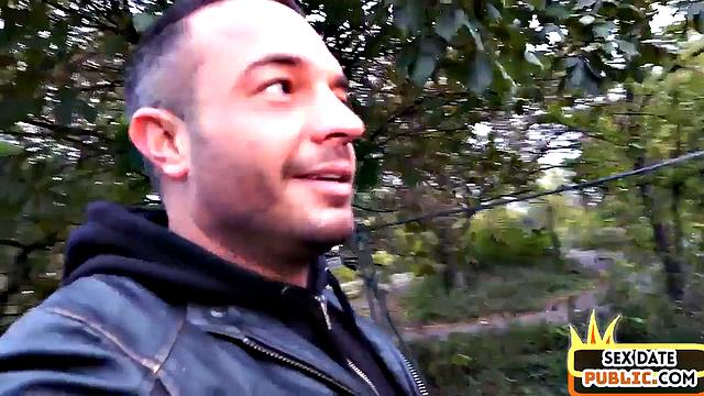 Public babe gets fucked outdoors by sex date guy