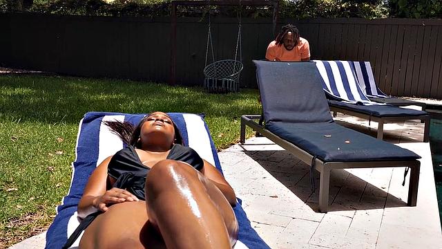 Black nympho fucked by black cock in wet pussy