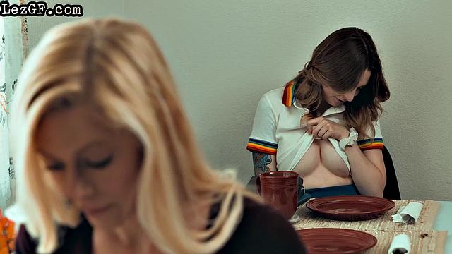 Horny MILF licking petite wet cunt