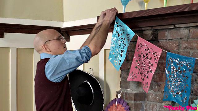 Cinco De Pie - S2:E5