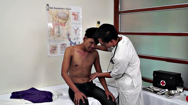 Slim Asian rimmed by doctor before toyed