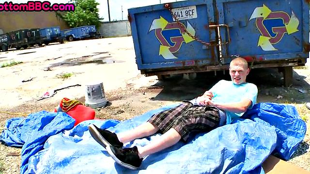 Outdoor black picked up and drilled in public sex