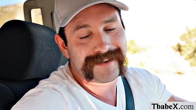 Fucking TS hitchhiker while stopping in the park