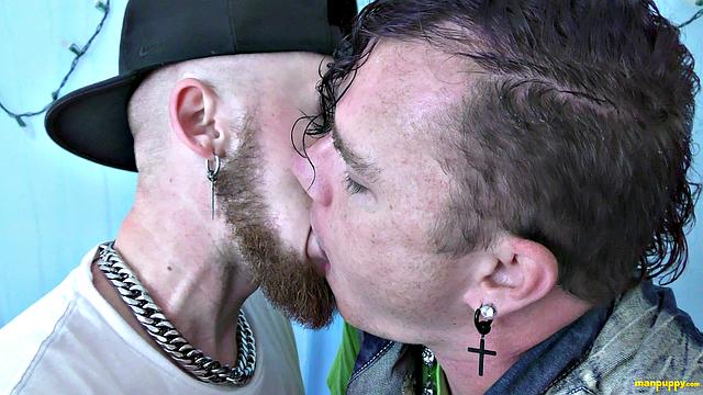 Passonate Gay Kiss 21 - JC Дикерсон, Лео Блю