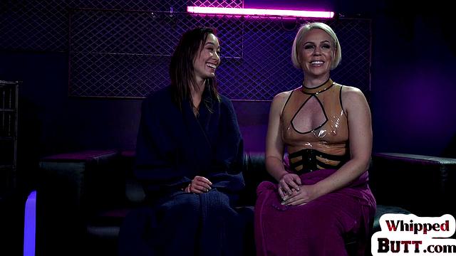 Lez babe enjoys BDSM fingering from her domina