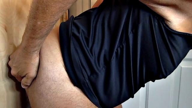 New Guy Finds Gloryhole Fun