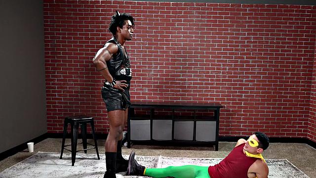 Bottom IR barebacked by hunk in leather costume