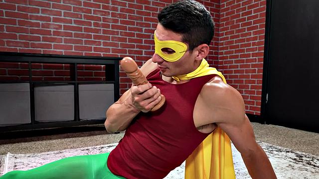 Bottom IR barebacked by hunk in leather costume