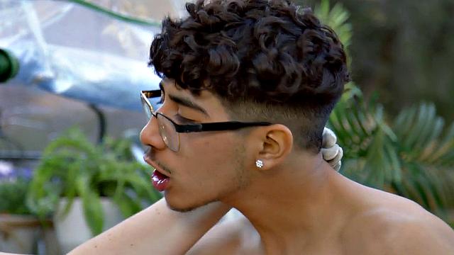 Curvy Cougar got facefucked and doggystyled outdoors