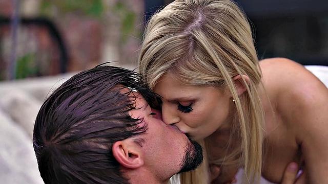 JOYMII - Horny Blonde Candee Licious Starts Her Day With A Big Cock In Her Butt