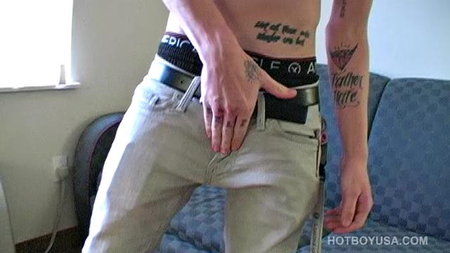 Robbie Callahan is a 19 year old bundle of energy from Dallas, Texas. He's a bad boy with gorgeous green eyes, and an appetizing 7-inch dick. Enjoy as this hot babe gets naked and strokes out his cum load for us.