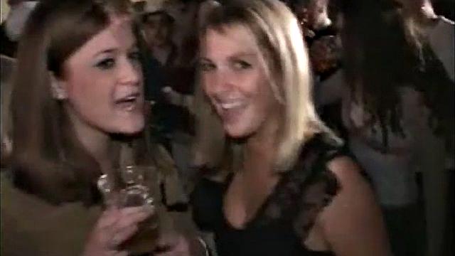 Snoozing teen finger fucked