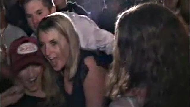 Snoozing teen finger fucked