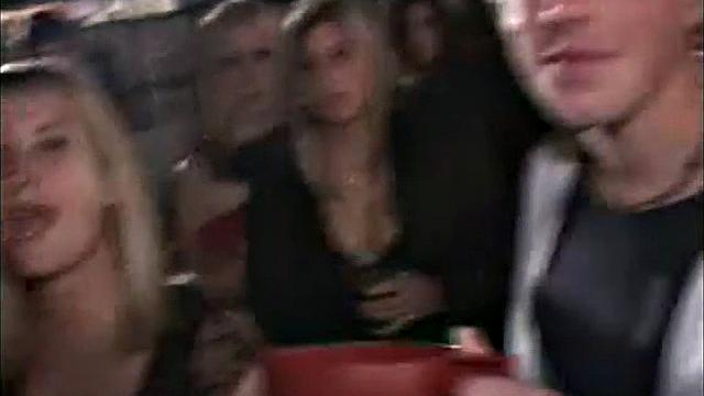 Snoozing teen finger fucked