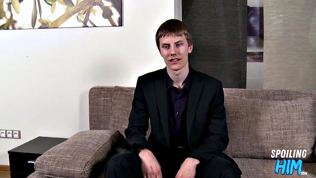 Athletic twunk bouncing on hard dick