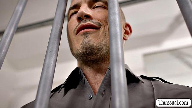 Jail guard fucks horny prisoners in the cell