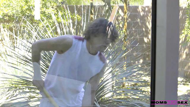 Pay Attention - S5:E3