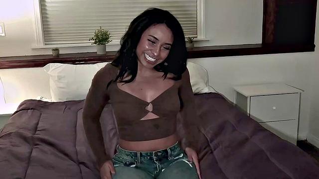 Surprised Melanie Muse Thick Big Newbie Never Had Monster Jovan Jordan BBC