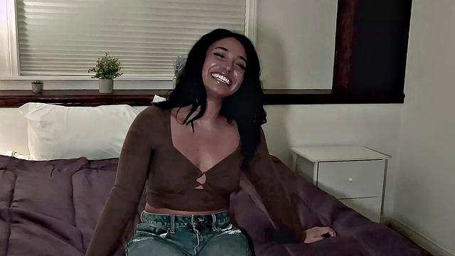 Surprised Melanie Muse Thick Big Newbie Never Had Monster Jovan Jordan BBC