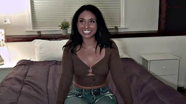 Surprised Melanie Muse Thick Big Newbie Never Had Monster Jovan Jordan BBC