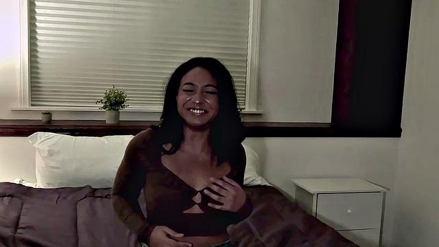 Surprised Melanie Muse Thick Big Newbie Never Had Monster Jovan Jordan BBC