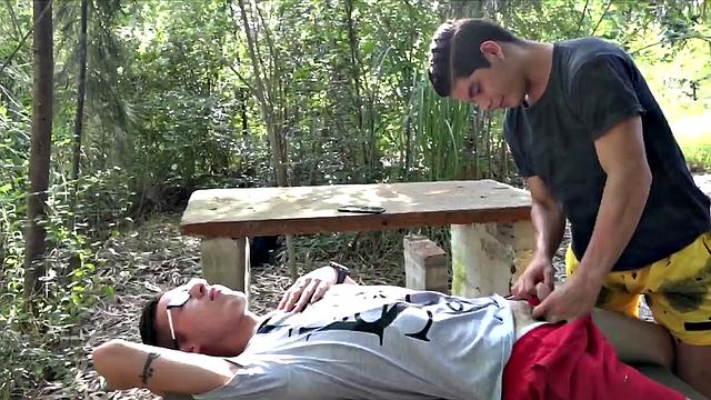 Young Latinos Daryl and Dylan hook-up in an outdoor setting and it isn't long before Daryl is getting his dick sucked. Once the horny boys are naked, Dylan hops on for a ride.